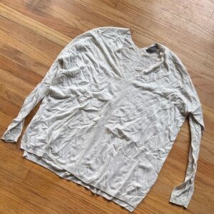 Vince Cream V-Neck Lightweight Sweater